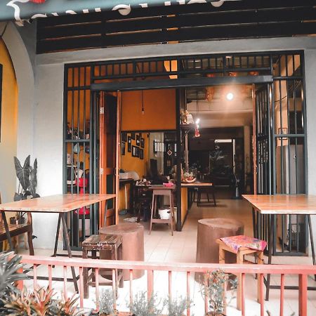 Thaweesuk Heritage Homestay Phang-nga Exterior foto