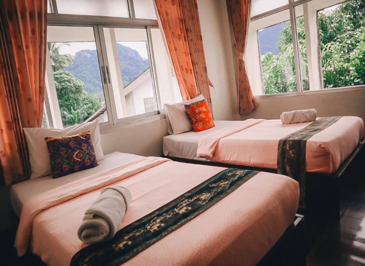 Thaweesuk Heritage Homestay Phang-nga Exterior foto